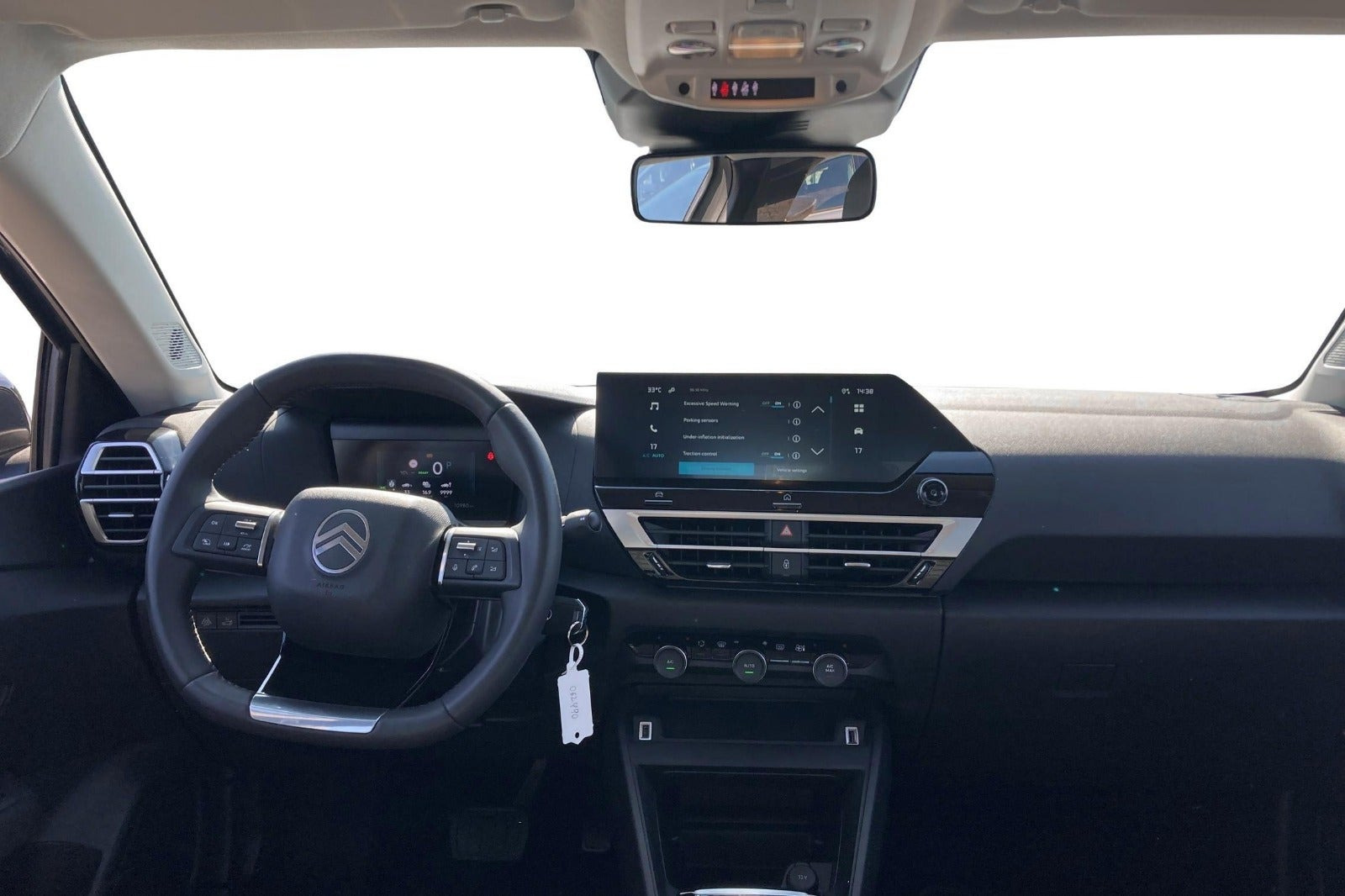 Grå Citroën ë-C4 fra 2025