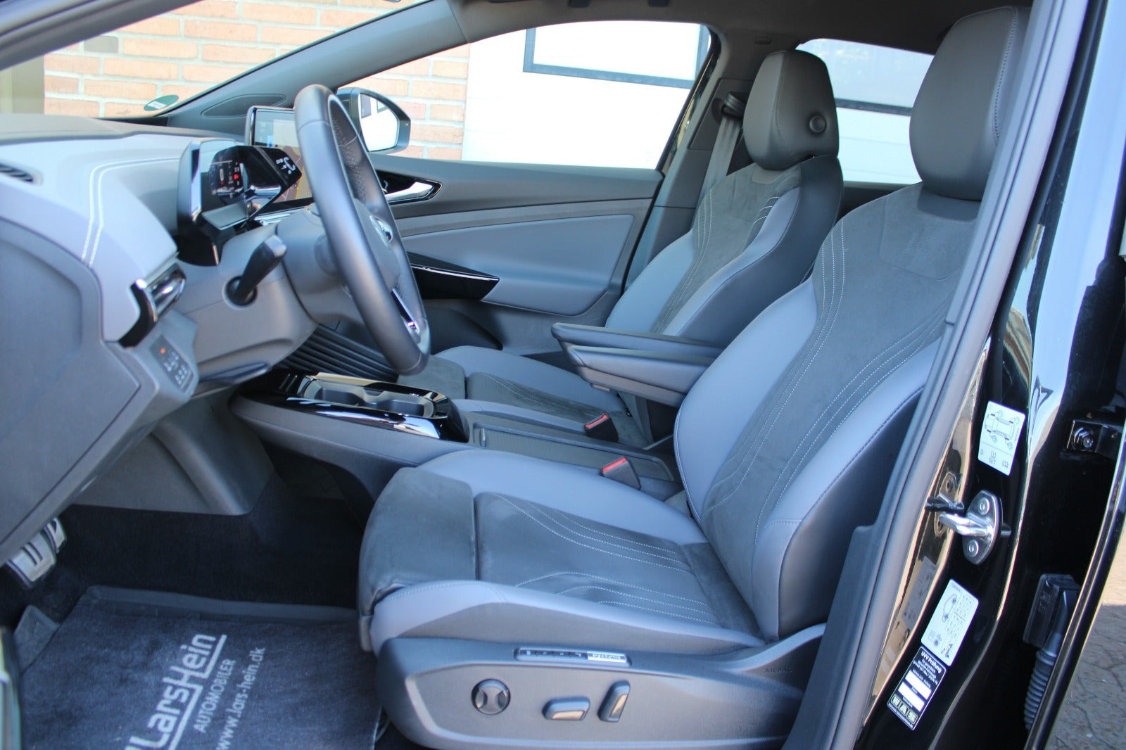 Sort VW ID.4 fra 2023