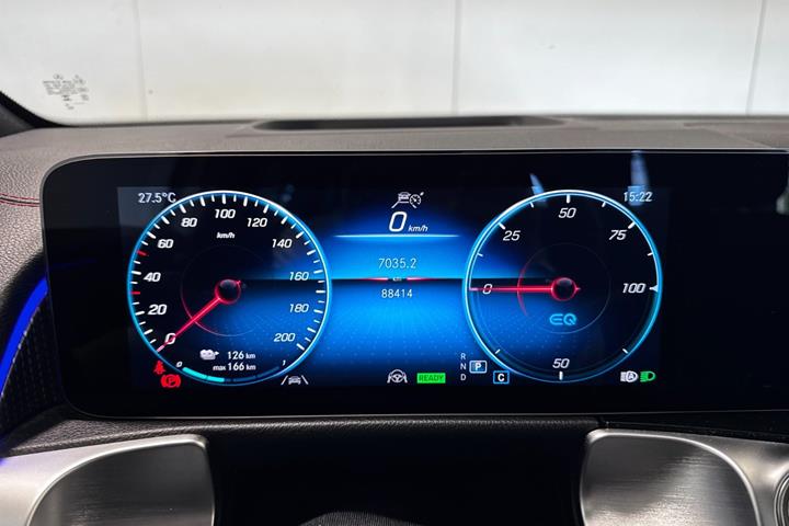 Hvid Mercedes EQB300 fra 2022