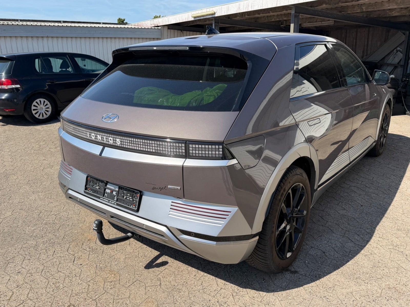 Grå Hyundai Ioniq 5 fra 2022