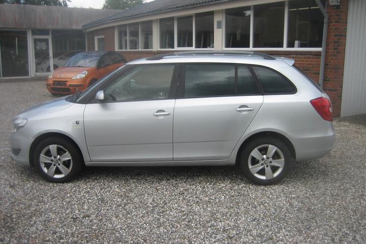 Sølv Skoda Fabia fra 2014
