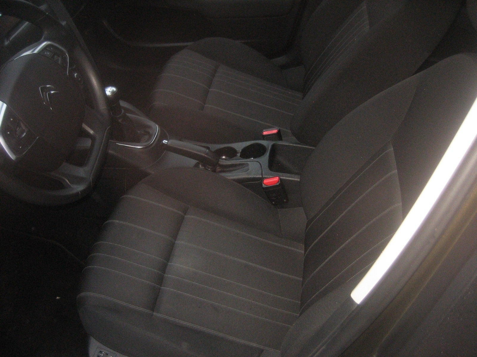 Brun Citroën C4 fra 2013