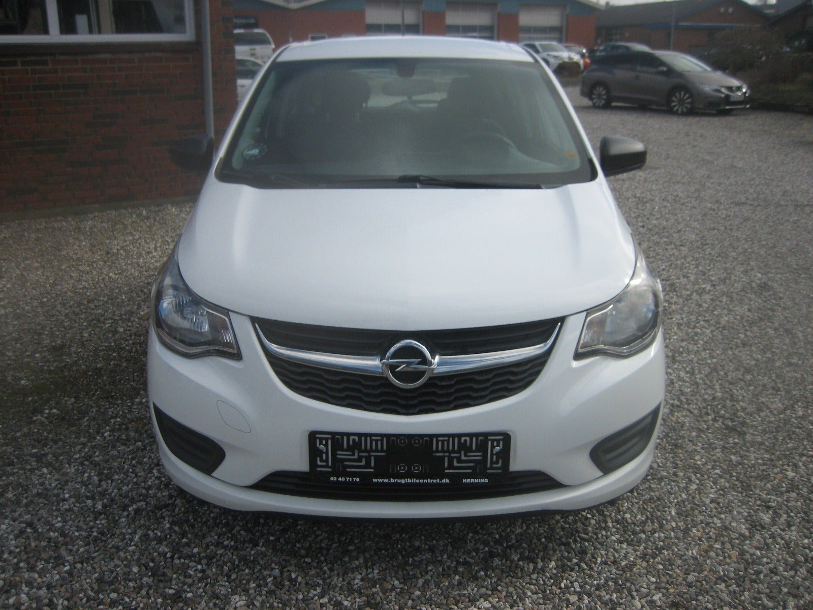 Hvid Opel Karl fra 2016