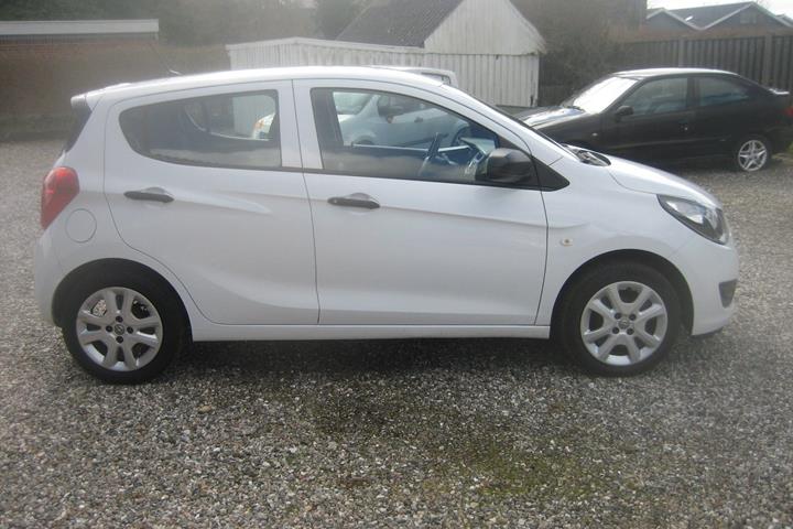 Hvid Opel Karl fra 2016