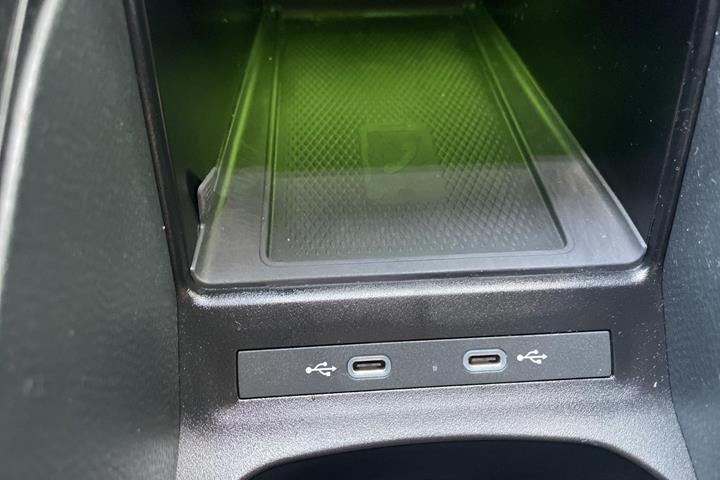 Grå VW ID.4 fra 2023