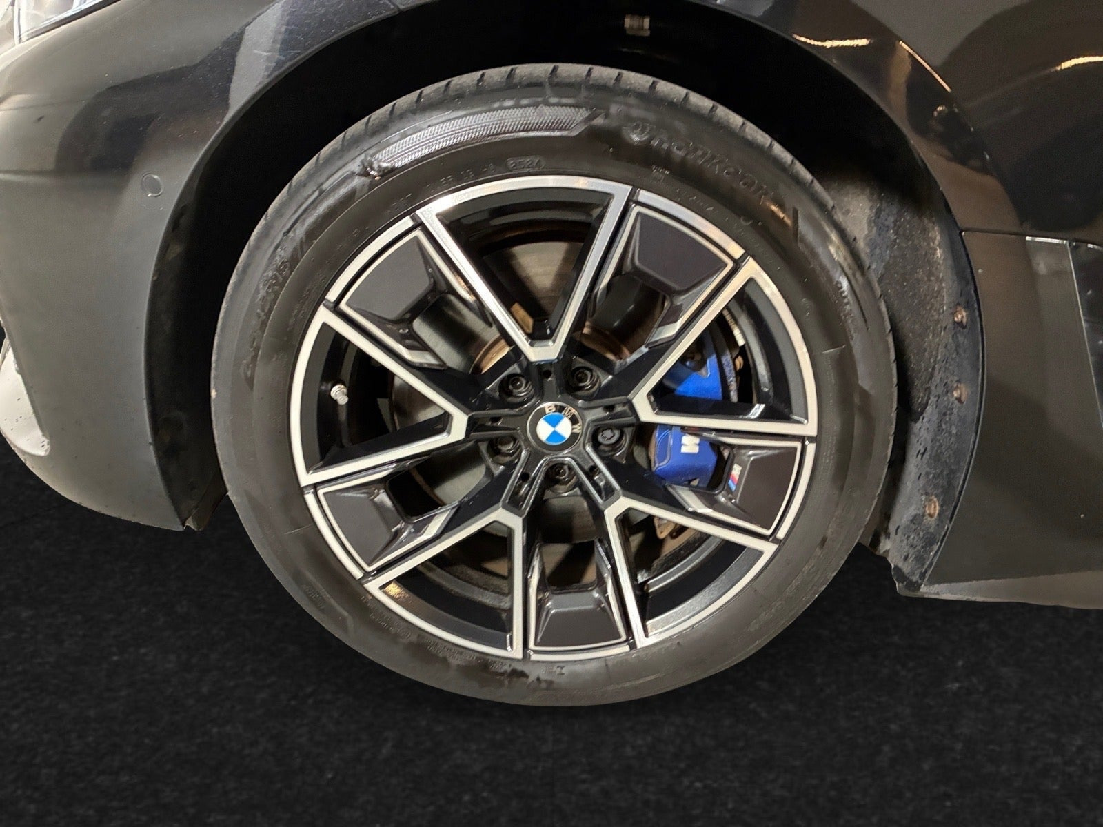 Sort BMW i4 fra 2025