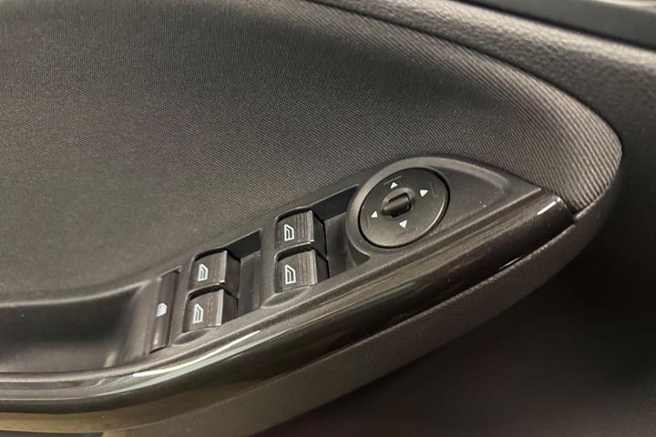 Grå Ford Focus fra 2017