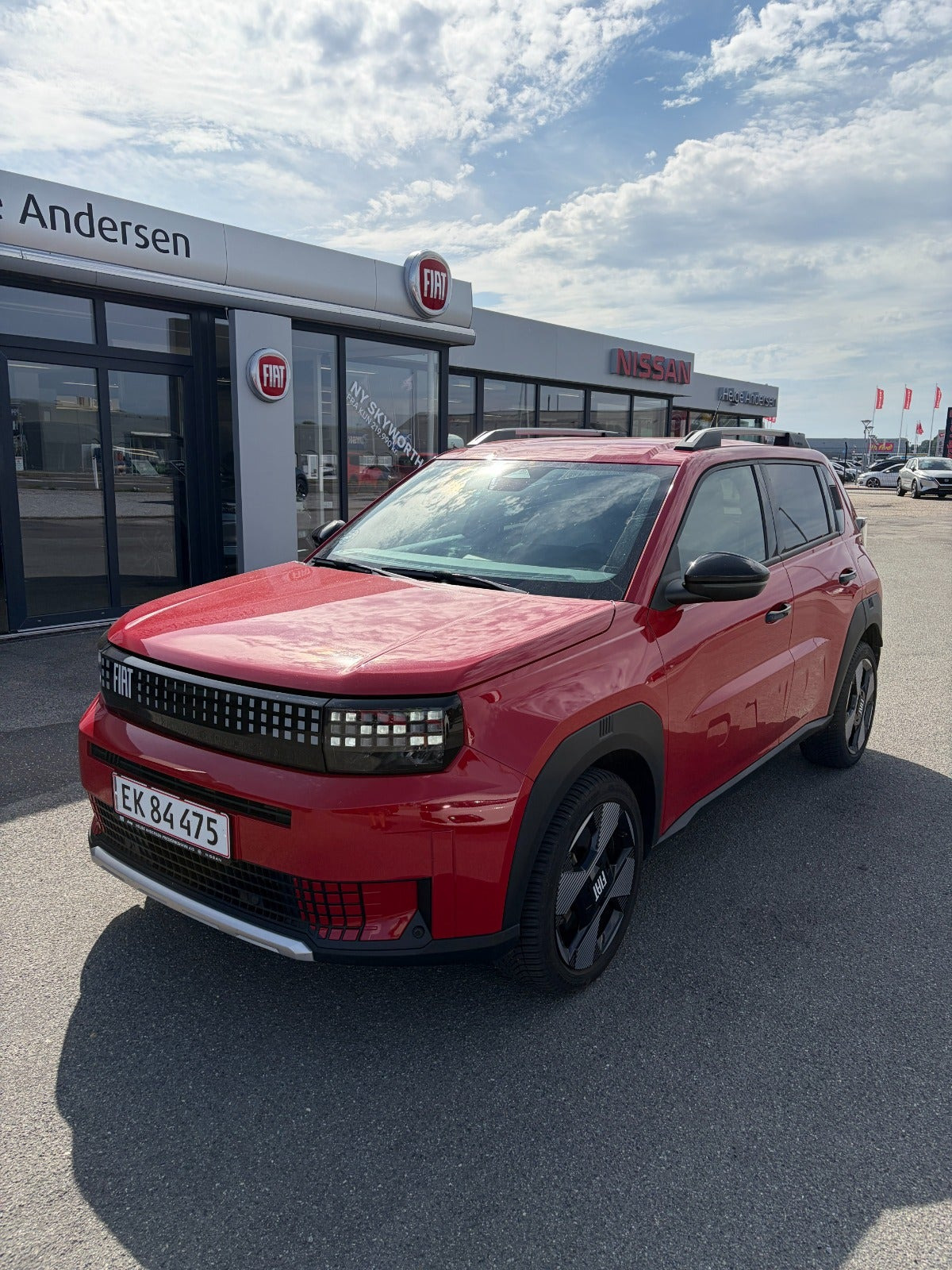 Rød Fiat Grande Panda fra 2025