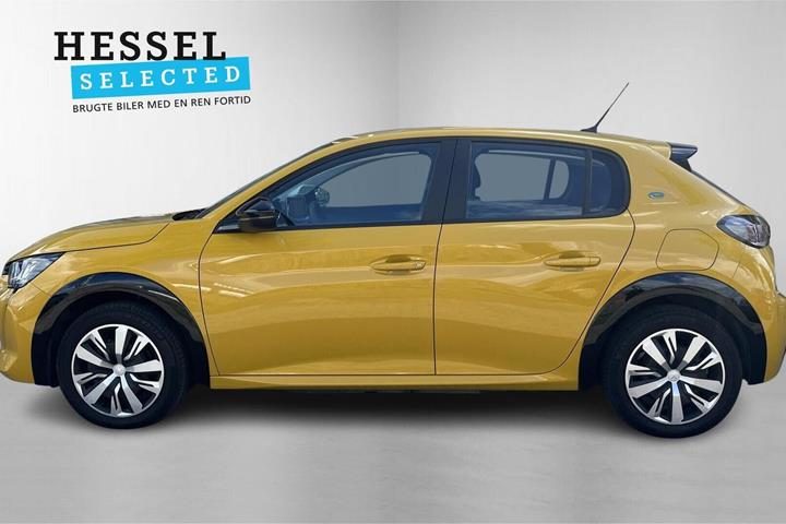 Gul Peugeot e-208 fra 2024