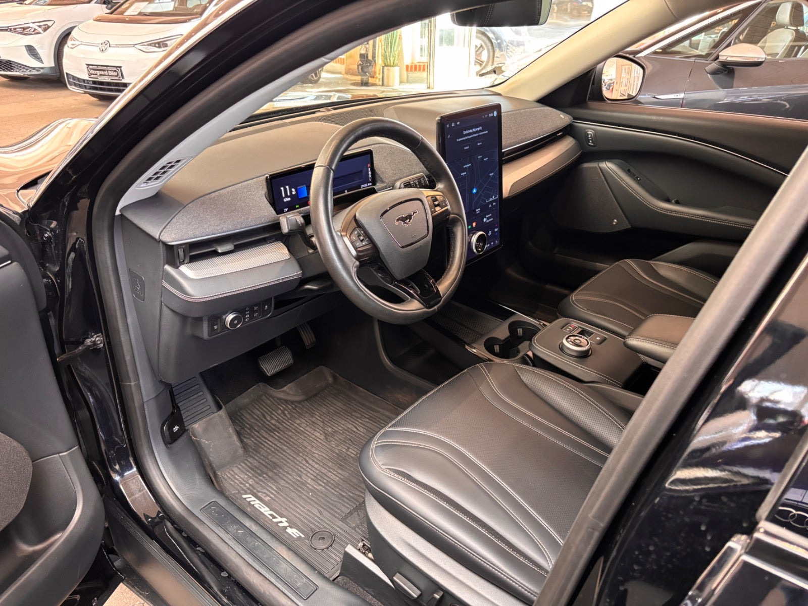 Sort Ford Mustang Mach-E fra 2022