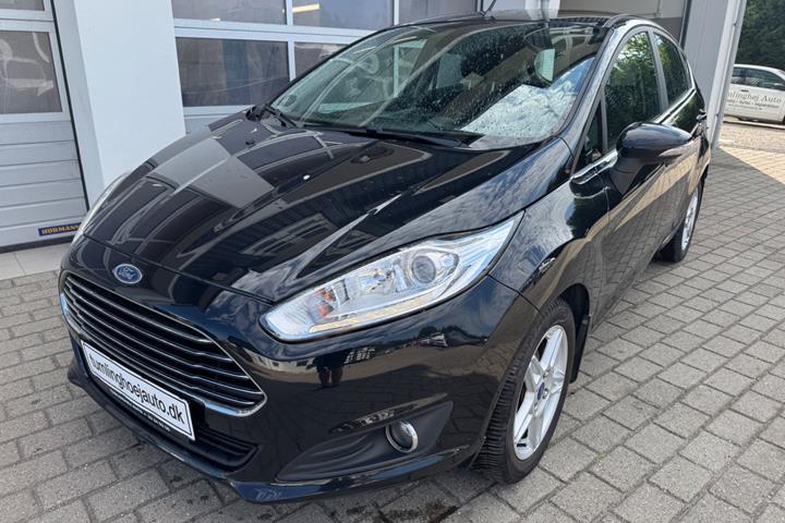 Sort Ford Fiesta fra 2015
