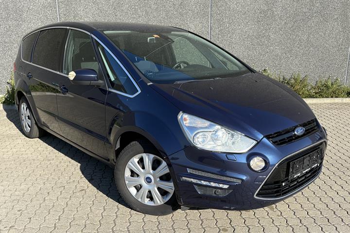 Blå Ford S-MAX fra 2012