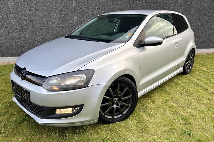 Sølv VW Polo fra 2013