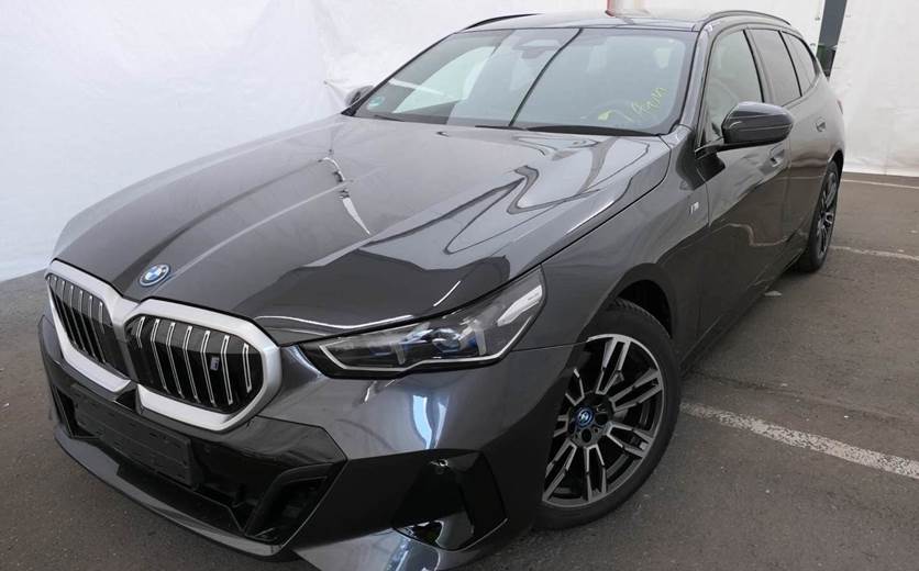 BMW i5 eDrive40 Touring EL Fully Charged M Sport 340HK Stc Aut.