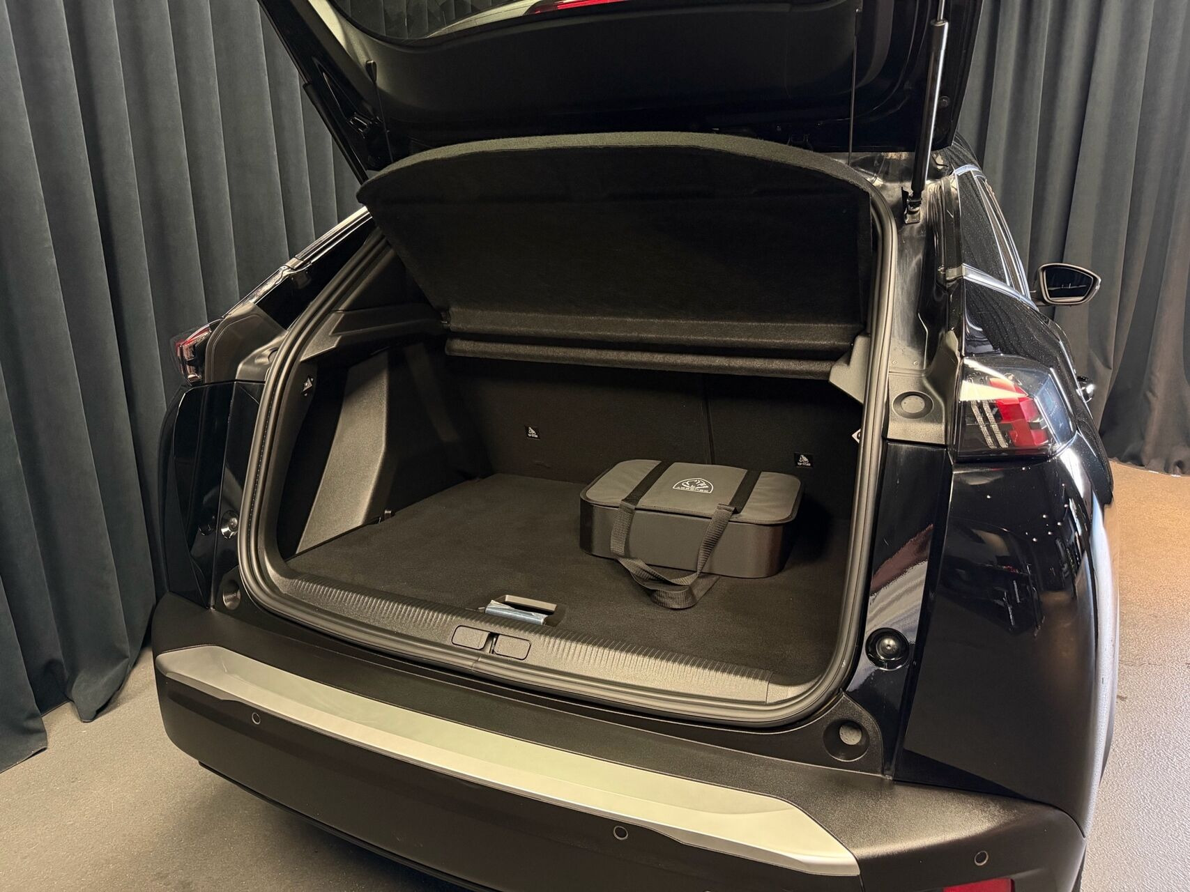 undefined Peugeot e-2008 fra 2023