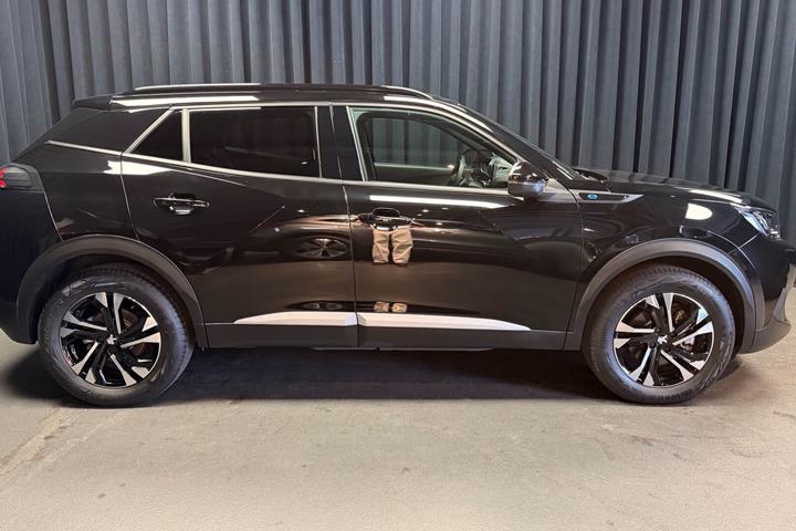 undefined Peugeot e-2008 fra 2023
