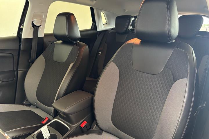 Sort Opel Grandland X fra 2021