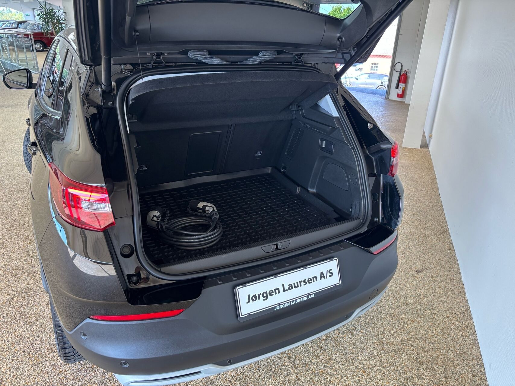 Sort Opel Grandland X fra 2021