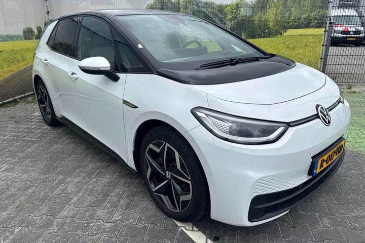 Hvid VW ID.3 fra 2021