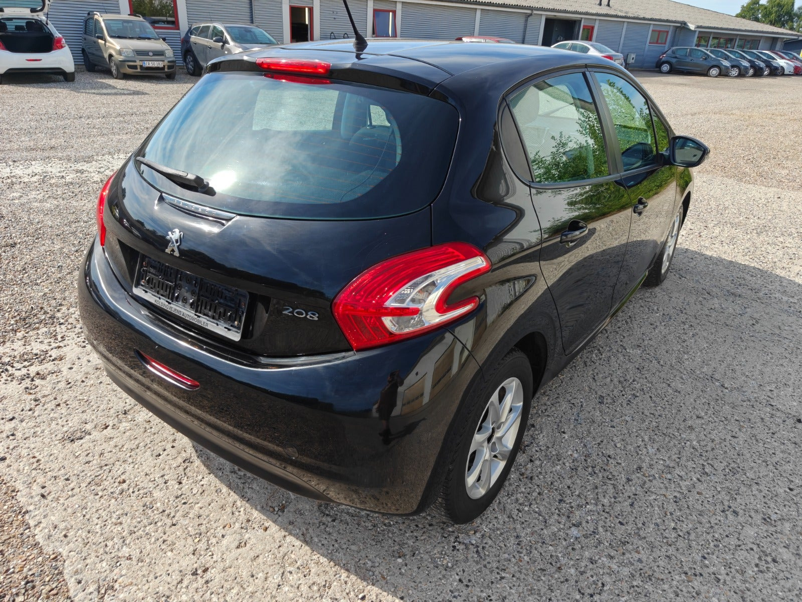 undefined Peugeot 208 fra 2012