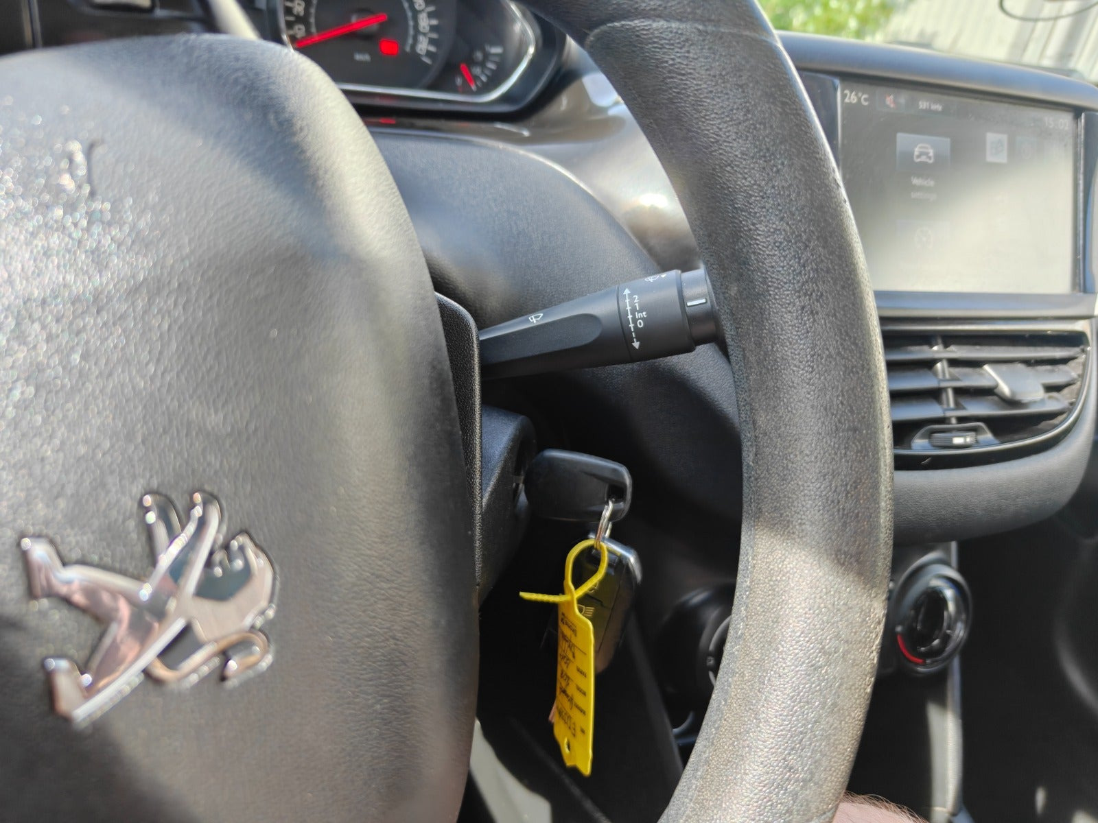 undefined Peugeot 208 fra 2012