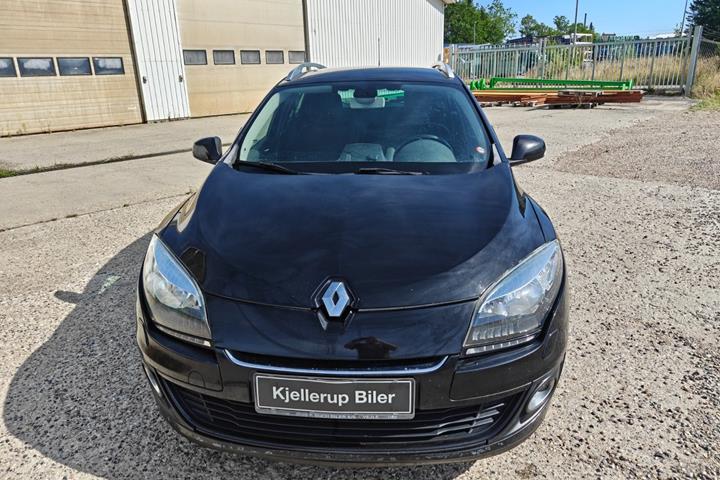 Gul Renault Megane III fra 2013