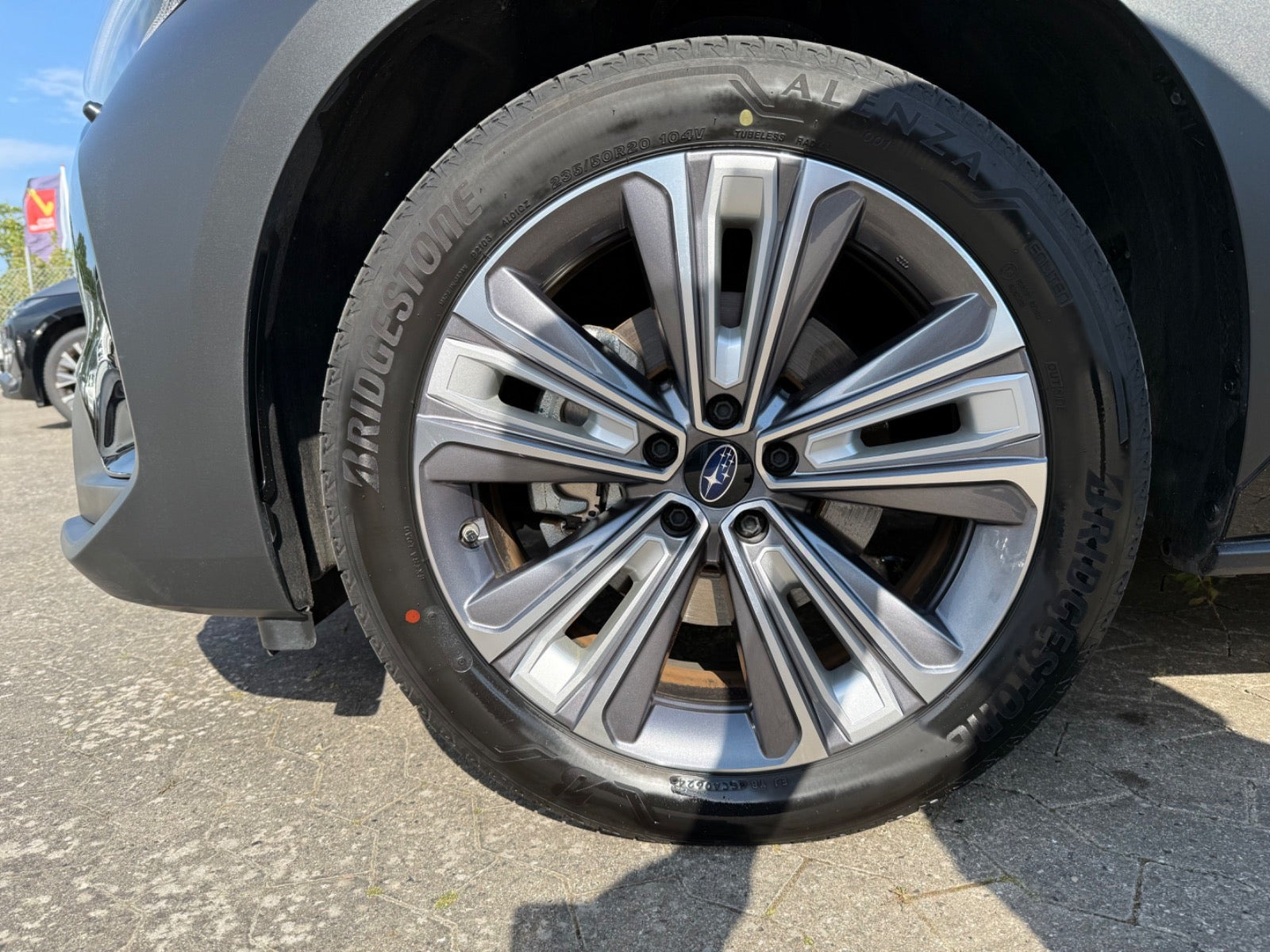Sort Subaru Solterra fra 2024