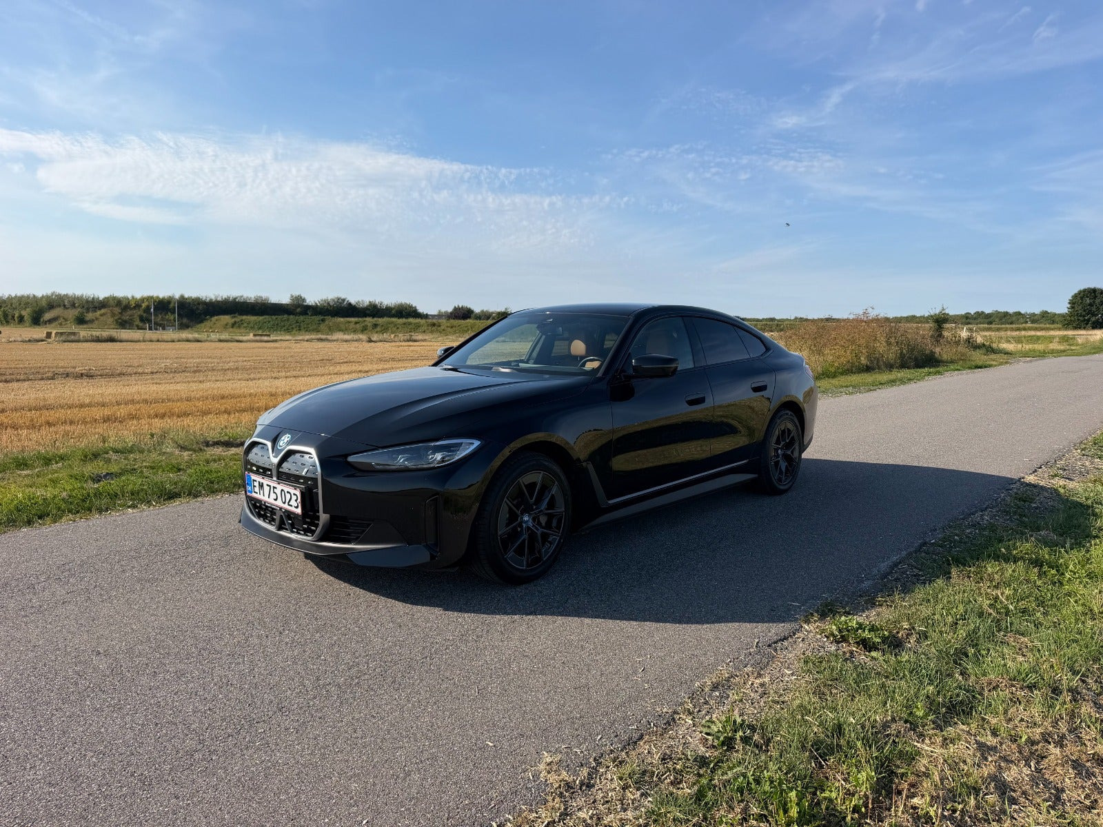 Sort BMW i4 fra 2023