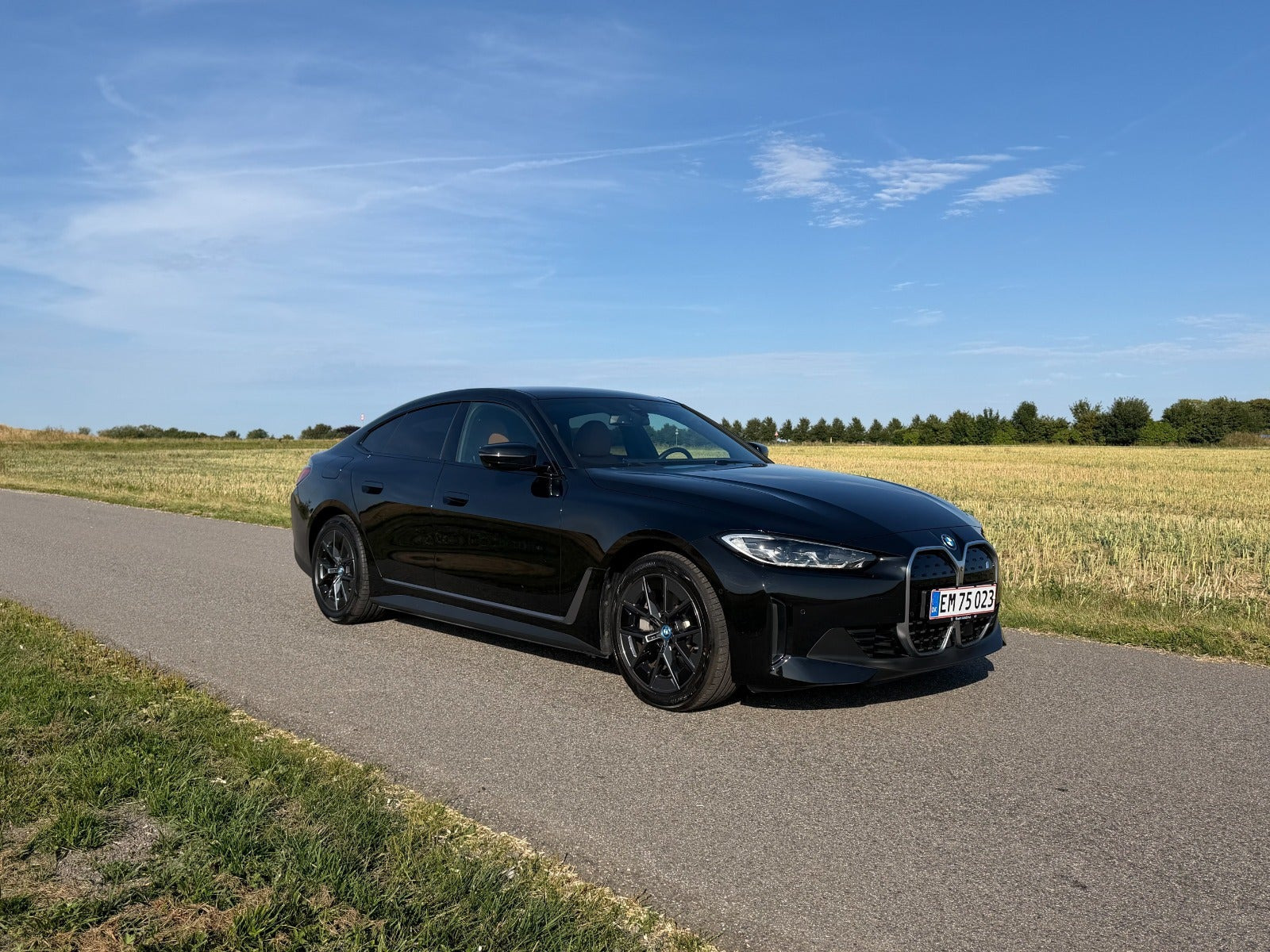 Sort BMW i4 fra 2023