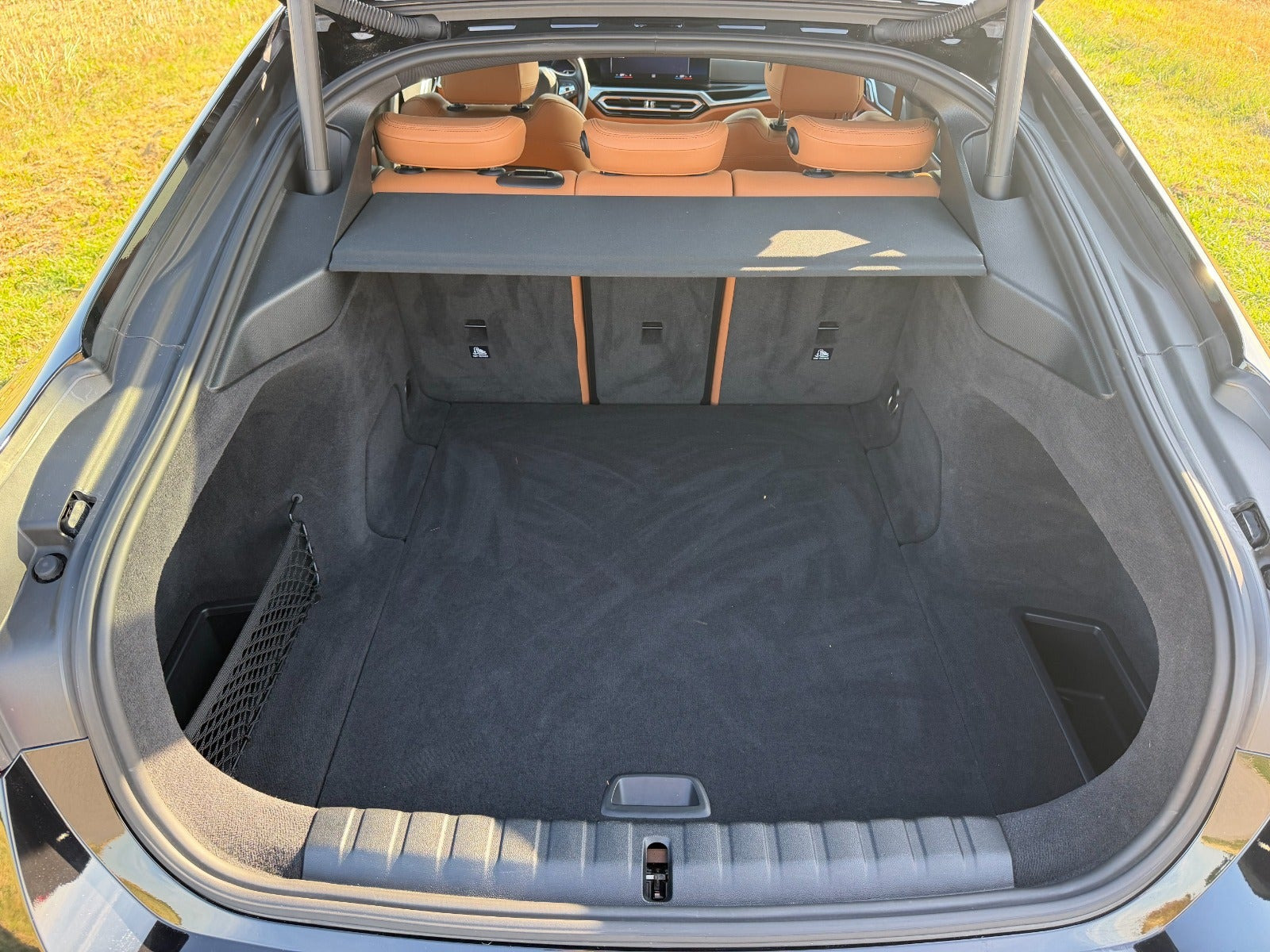 Sort BMW i4 fra 2023