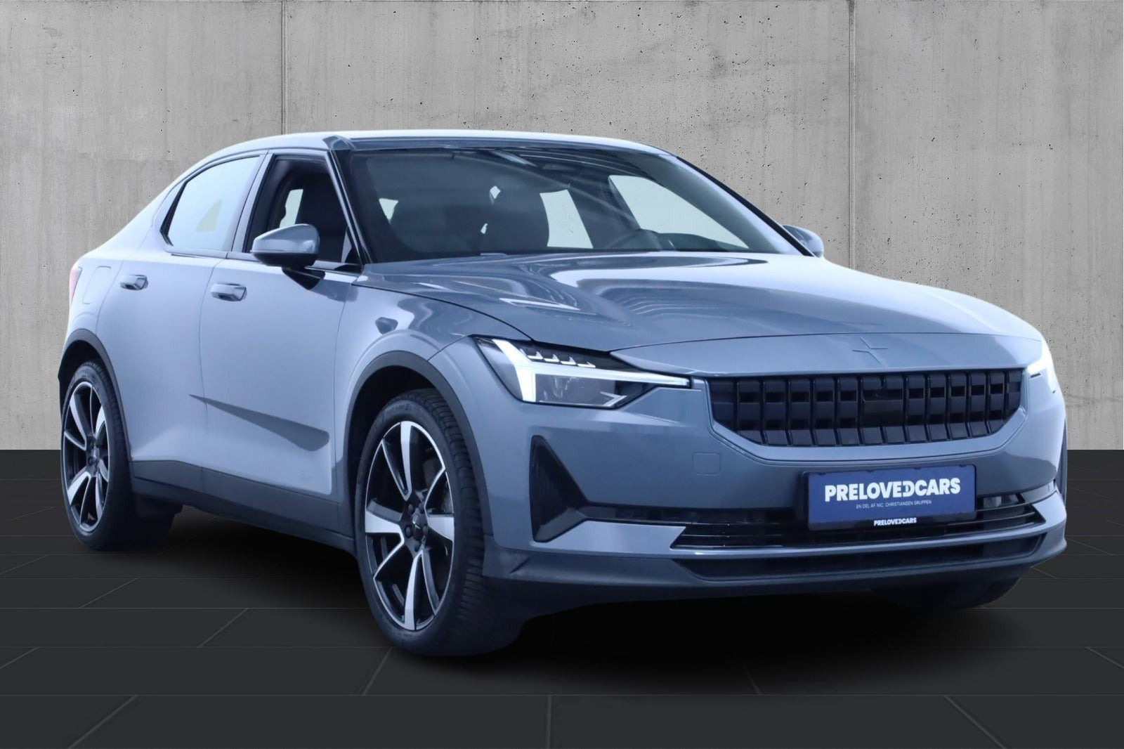 Grå Polestar 2 fra 2023