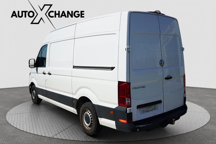 Hvid VW Crafter 35 fra 2021