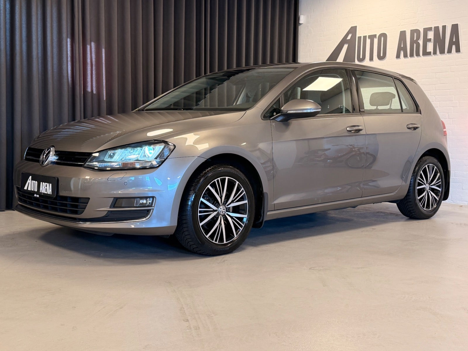 VW Golf VII 1,4 TSi 125 Allstar DSG BMT