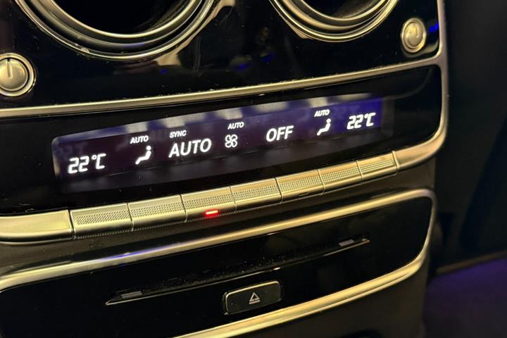 Sort Mercedes S63 fra 2015