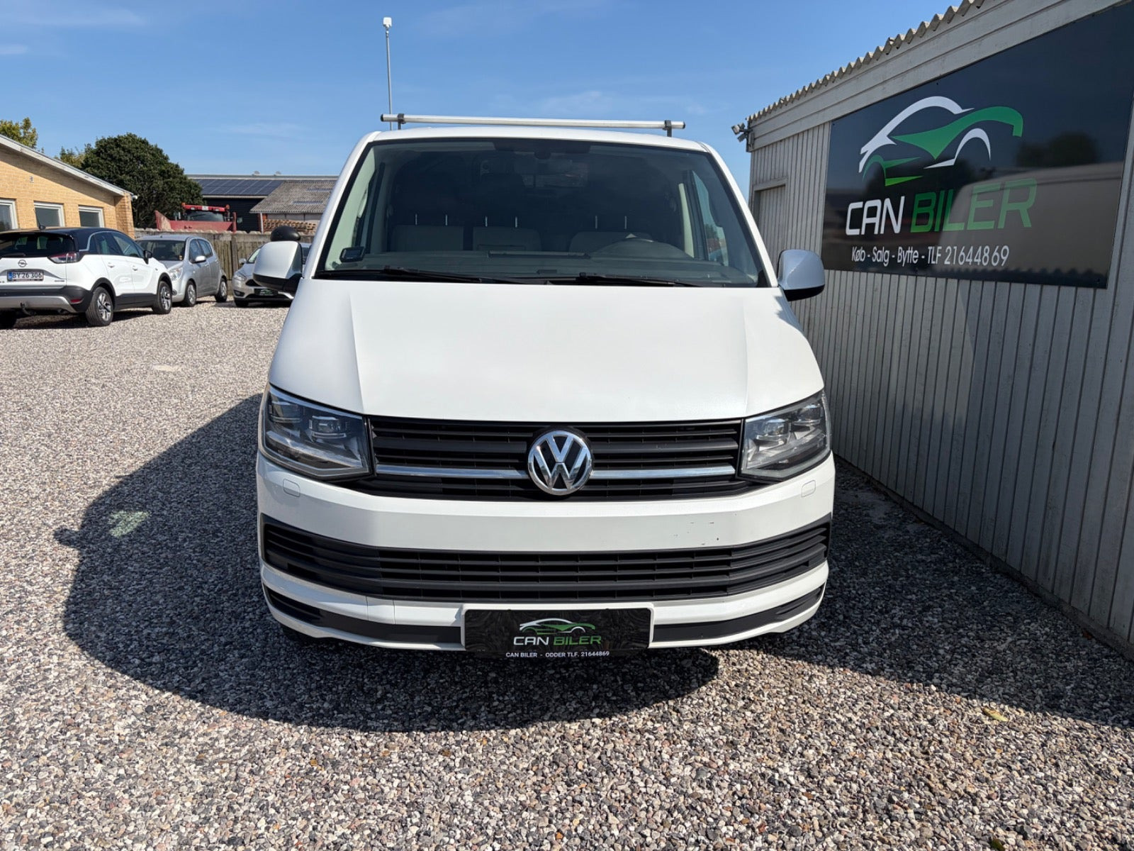 Hvid VW Transporter fra 2017