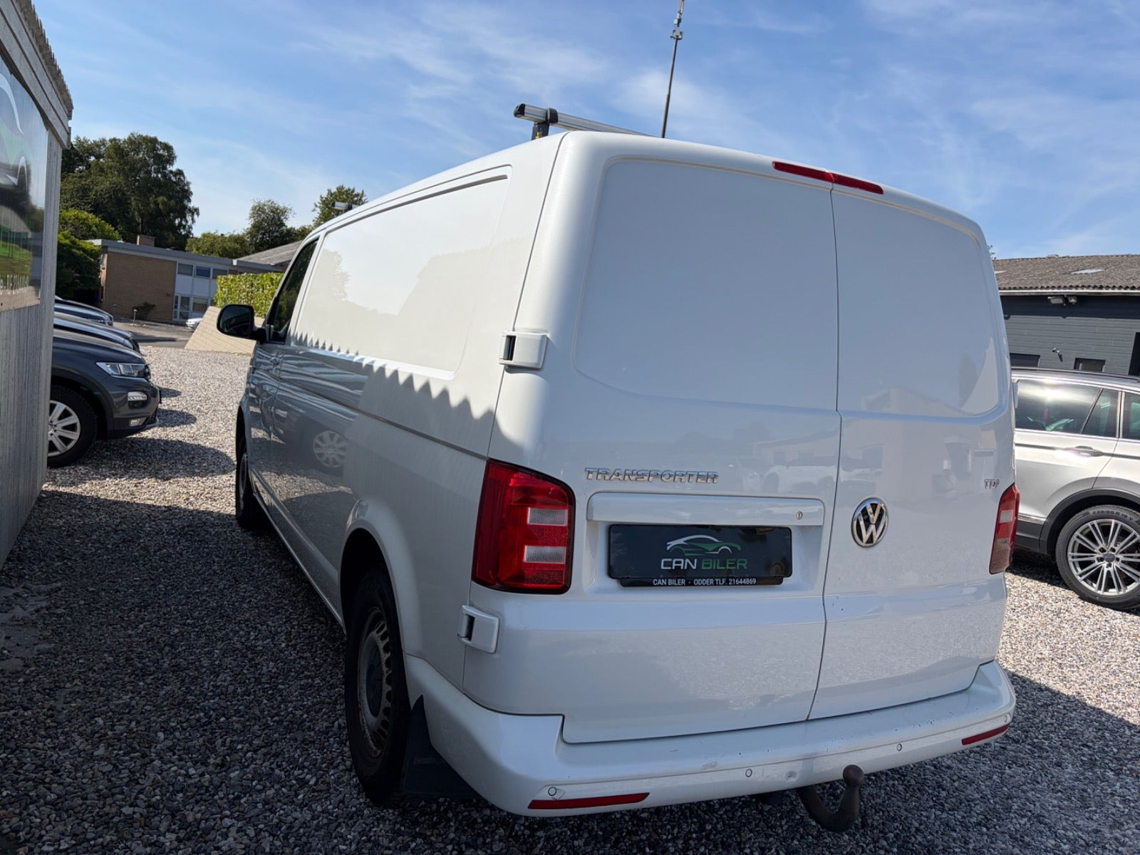 Hvid VW Transporter fra 2017