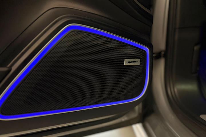 Sølv Porsche Panamera 4 fra 2019