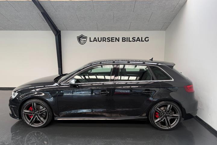 Sort Audi S3 fra 2014