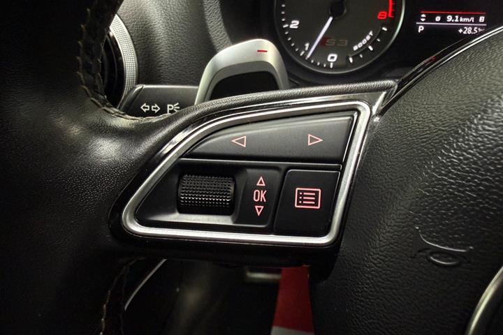 Sort Audi S3 fra 2014