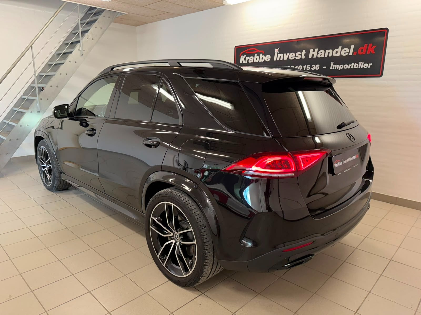 Sort Mercedes GLE350 de fra 2023