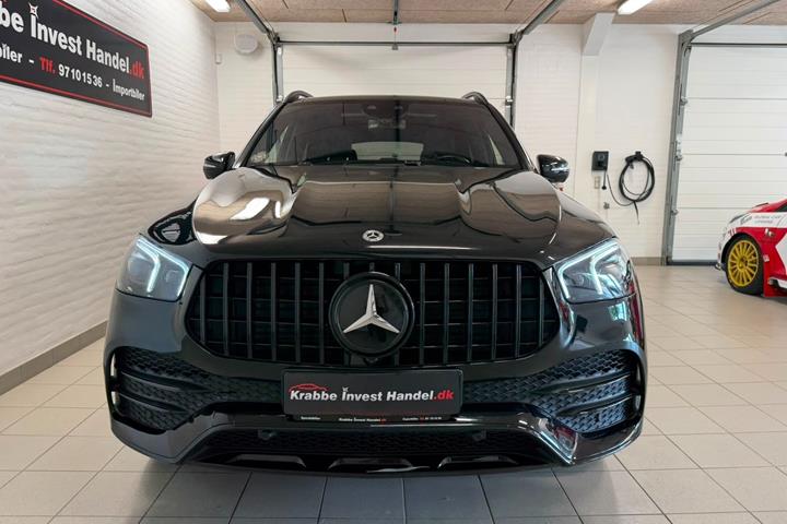 Sort Mercedes GLE350 de fra 2023