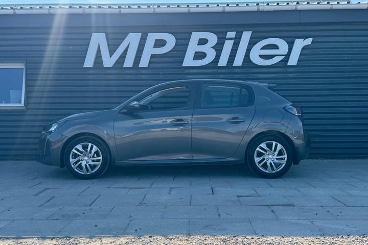 Grå Peugeot 208 fra 2020