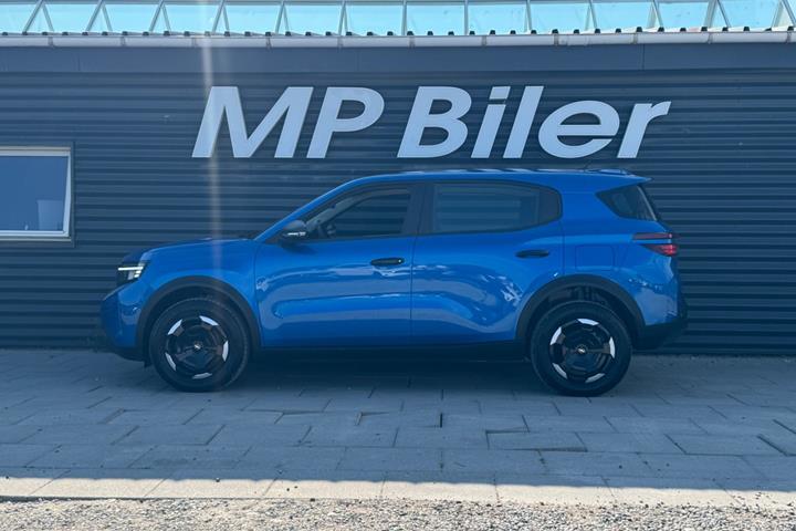 Blå Opel Frontera fra 2025