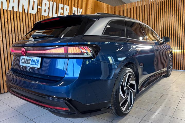 Blå VW ID.7 fra 2026