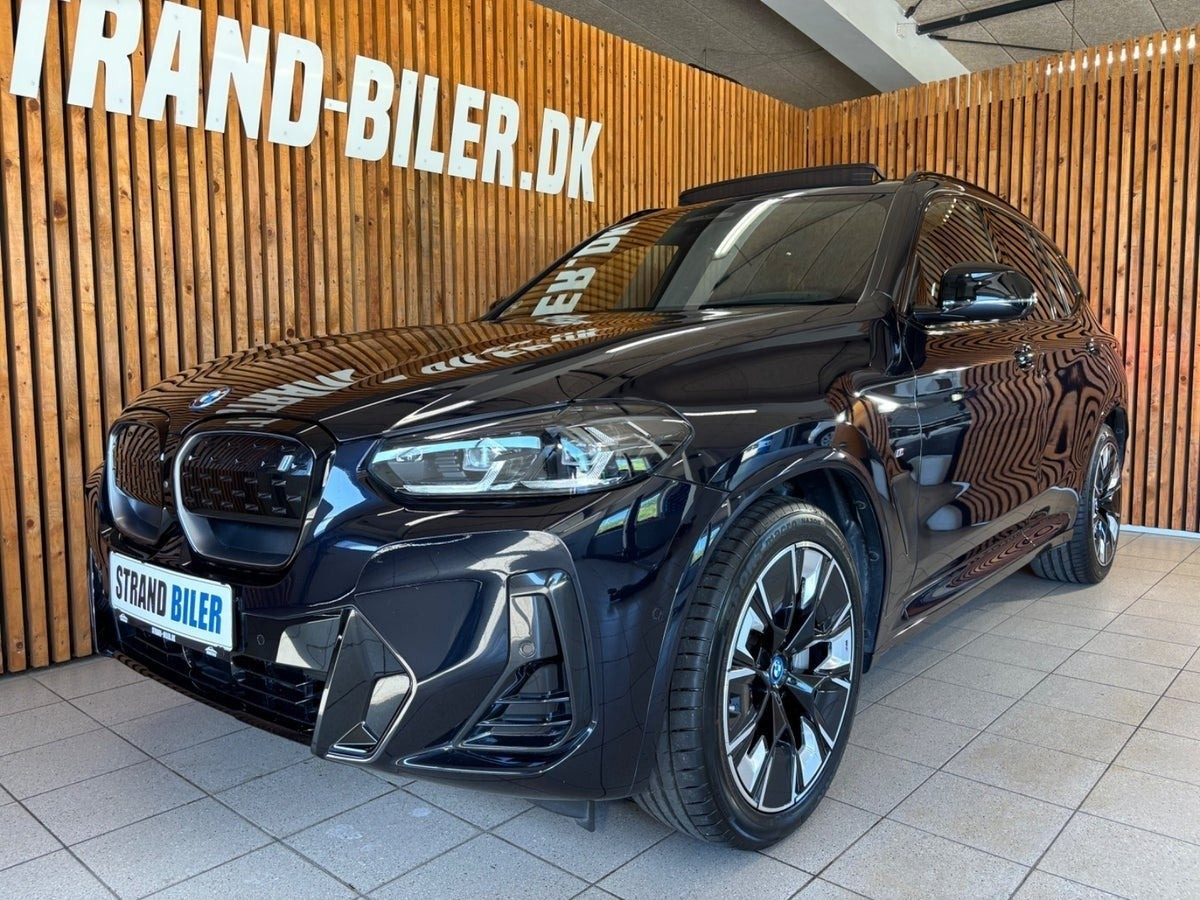 BMW iX3 Charged Plus M-Sport