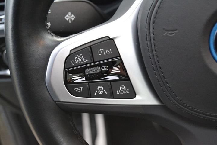 Sort BMW iX3 fra 2023