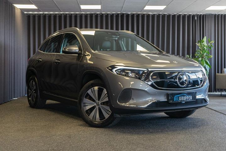 Grå Mercedes EQA250 fra 2021
