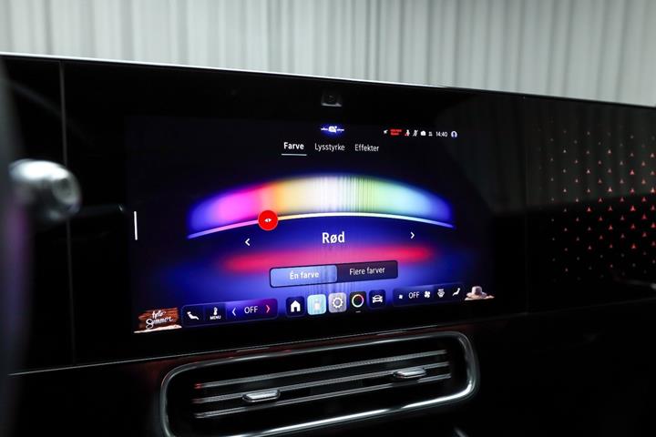 Sort Mercedes CLA250+ fra 2025