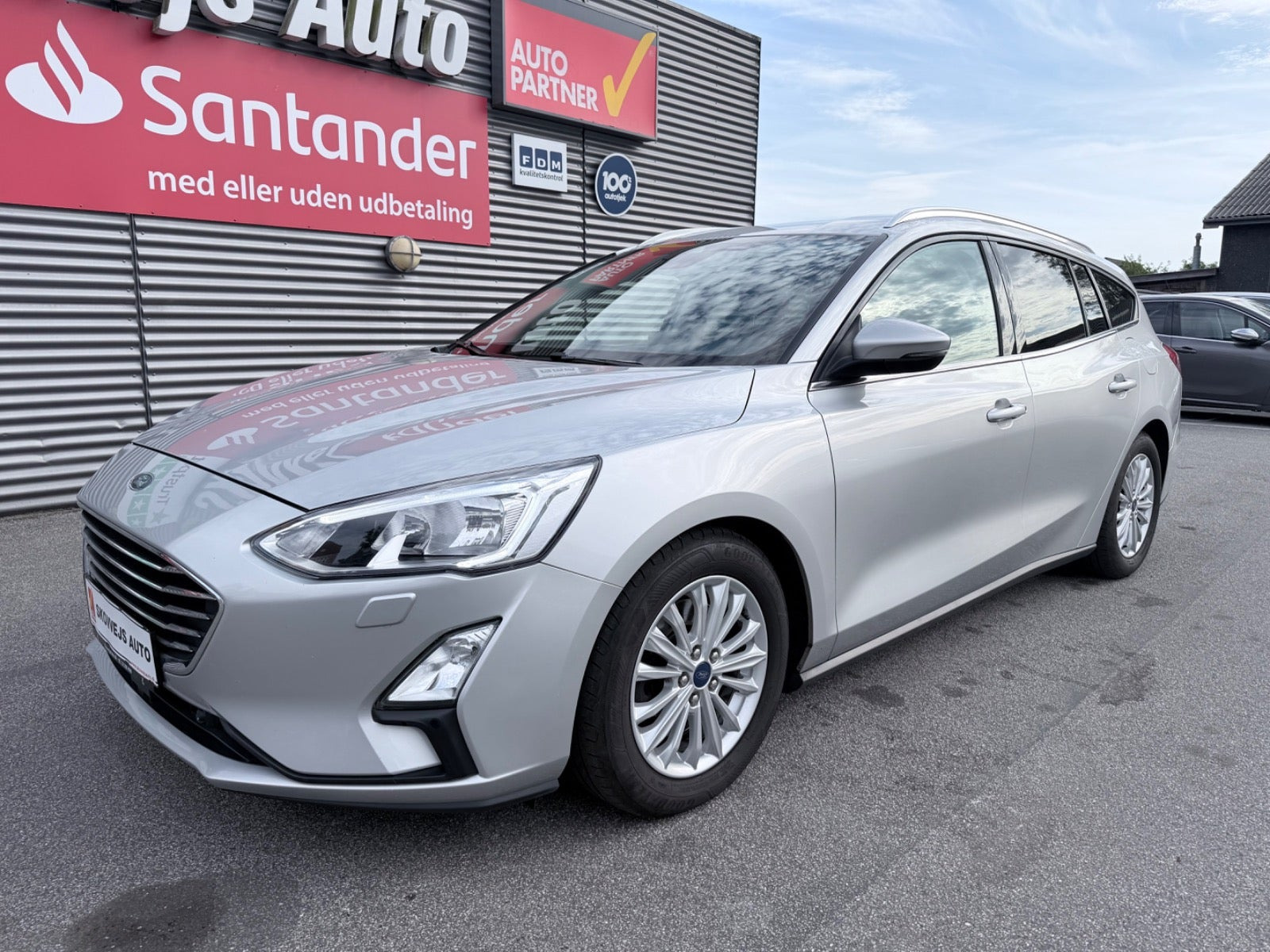 Sølv Ford Focus fra 2019