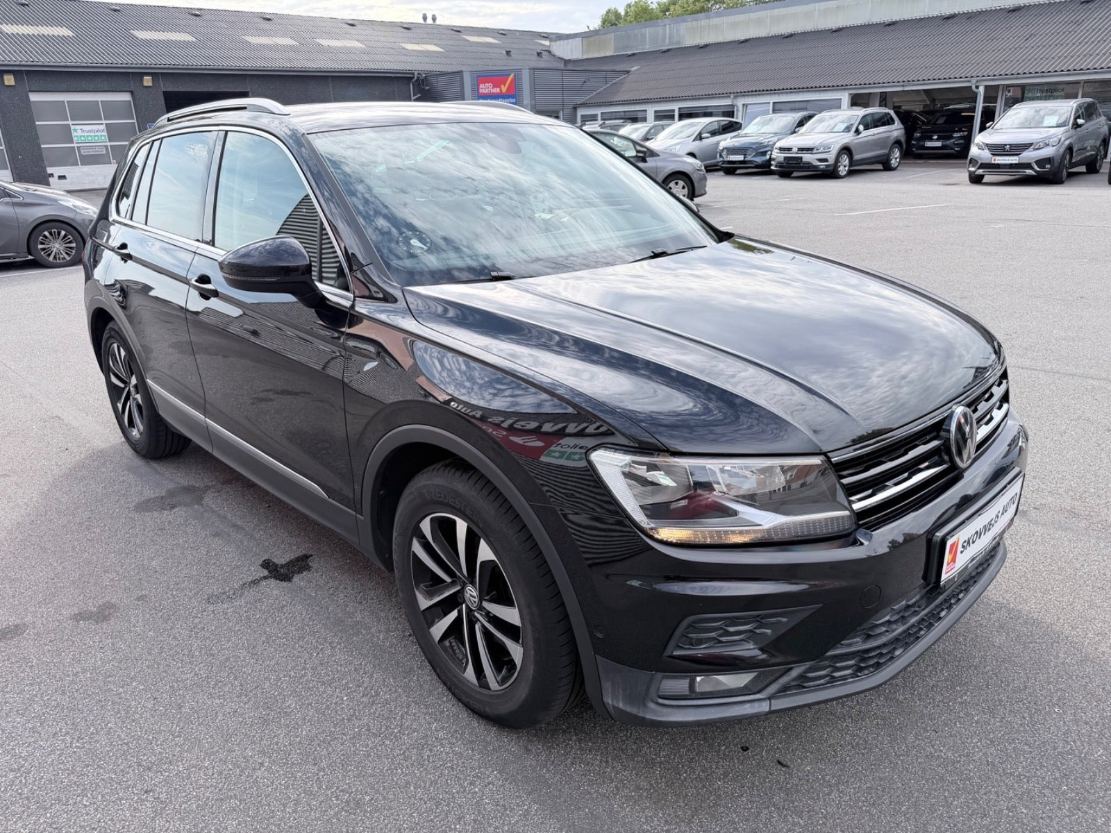 Sort VW Tiguan fra 2020